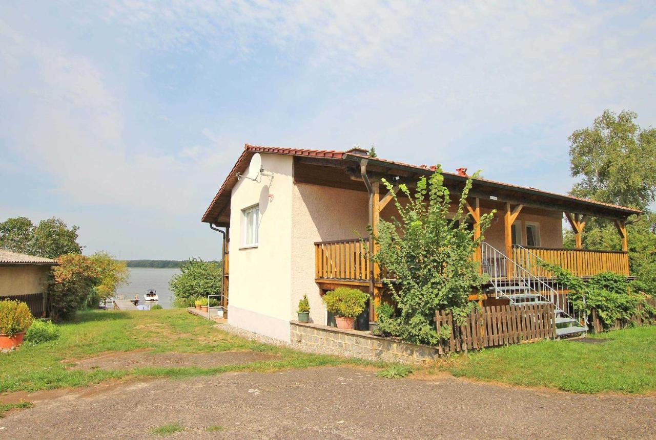 Ferienwohnungen Direkt Am Woblitzsee See 9780 Below Exteriér fotografie