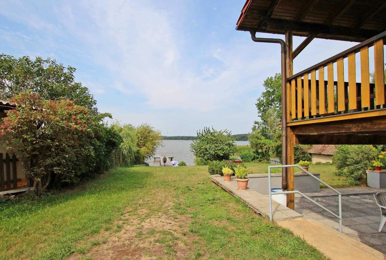 Ferienwohnungen Direkt Am Woblitzsee See 9780 Below Exteriér fotografie